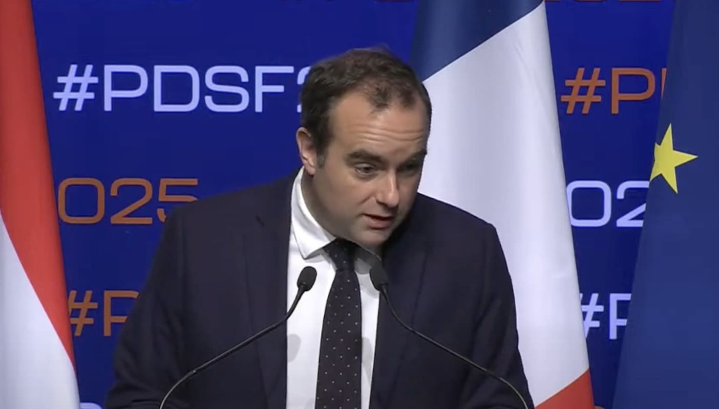 You are currently viewing Réarmement et Défense : Ce qu’il faut retenir de la conférence de Sébastien Lecornu