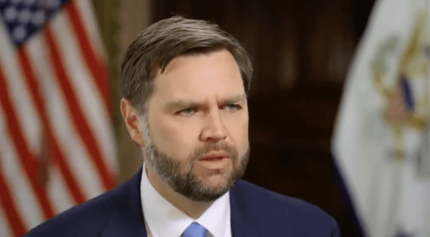 You are currently viewing États-Unis : J.D. Vance salue le passage « incroyable » d’Elon Musk au sein du DOGE