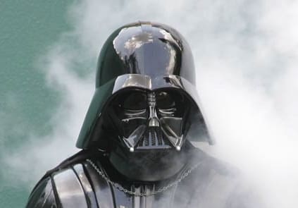 Lire la suite à propos de l’article États-Unis : La voix de Dark Vador recréée par IA dans Fortnite provoque l’indignation du syndicat des acteurs