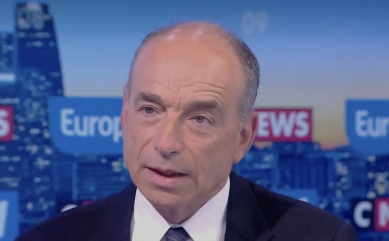 Lire la suite à propos de l’article Jean-François Copé alerte sur une alliance entre extrême gauche et islamistes radicaux : « Une tentative d’instrumentalisation des Français »