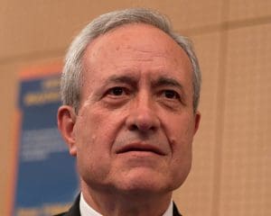 Lire la suite à propos de l’article Jean Tiberi : l&rsquo;héritage complexe d&rsquo;un maire emblématique