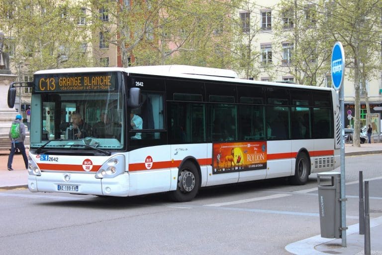 Lire la suite à propos de l’article Lyon : TCL, Cars du Rhône et Libellule ne feront plus qu’un dès le 1er septembre