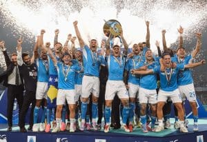 Lire la suite à propos de l’article Naples : la ville fête un 4e Scudetto historique