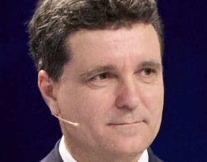 Lire la suite à propos de l’article Roumanie : victoire de Nicusor Dan face au nationaliste George Simion qui dénonce des fraudes