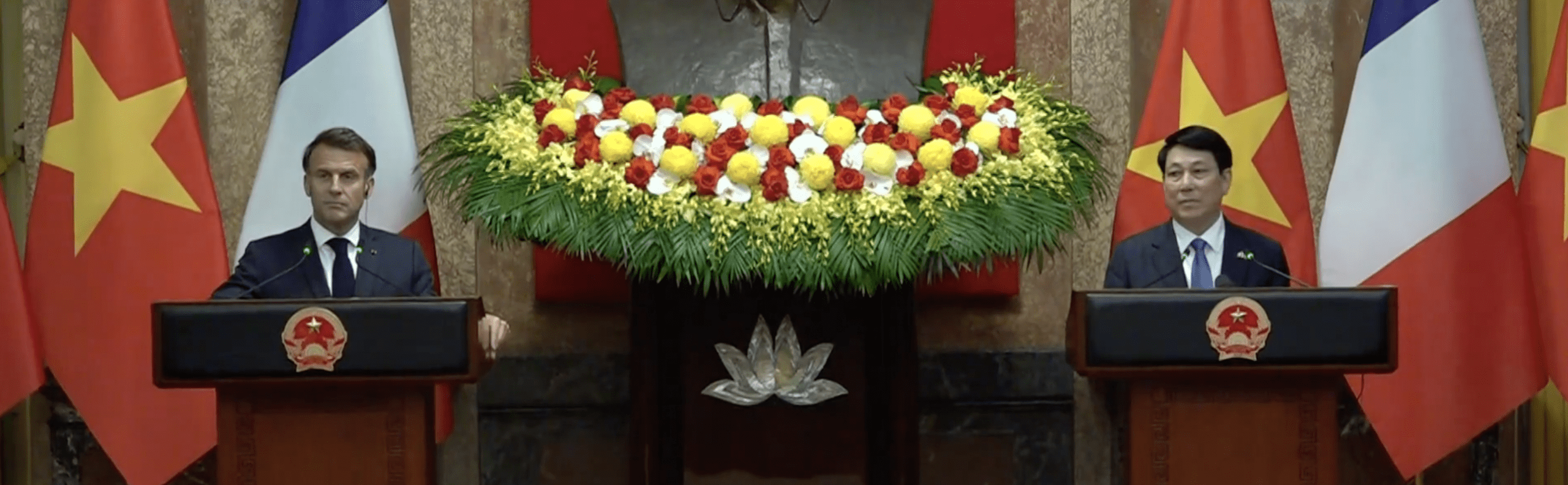 You are currently viewing Vietnam : Emmanuel Macron appelle à un nouvel équilibre mondial lors de sa visite d&rsquo;État