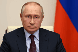 Lire la suite à propos de l’article BRICS : Vladimir Poutine renonce au sommet au Brésil en raison du mandat de la CPI