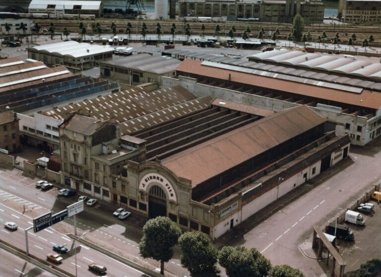 Lire la suite à propos de l’article Enquête historique : la saga lyonnaise de la Maison Girard