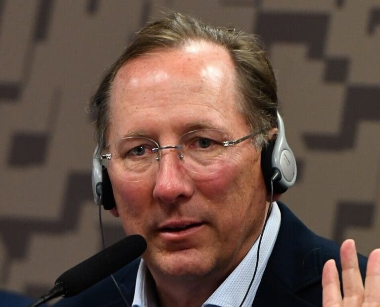 Lire la suite à propos de l’article Foot : Trois investisseurs menacent John Textor de poursuites judiciaires pour un prêt non remboursé