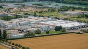 Lire la suite à propos de l’article Genay : des militants écologistes s’introduisent sur le site Seveso de BASF, un homme interpellé