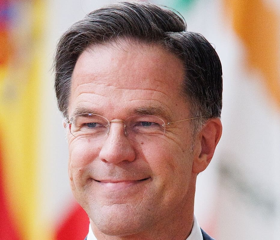 You are currently viewing La Haye : Mark Rutte encense Trump pour ses frappes en Iran et sa pression sur l’Otan