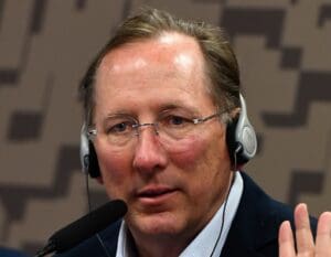 Lire la suite à propos de l’article Foot : L’Olympique lyonnais rétrogradé en Ligue 2 par la DNCG, un séisme pour le club de John Textor