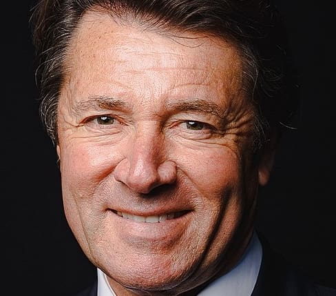 Lire la suite à propos de l’article Nice : Christian Estrosi, Laura Tenoudji et Delphine Ernotte placés en garde à vue dans une enquête sur l’organisation d’événements