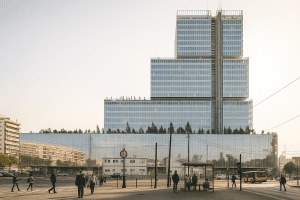 Lire la suite à propos de l’article Paris : Une enquête pour « complicité de génocide » à Gaza ouverte en France, une première historique