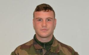 Lire la suite à propos de l’article Clermont-Ferrand : un militaire poignardé à mort, le suspect en récidive mis en examen pour meurtre