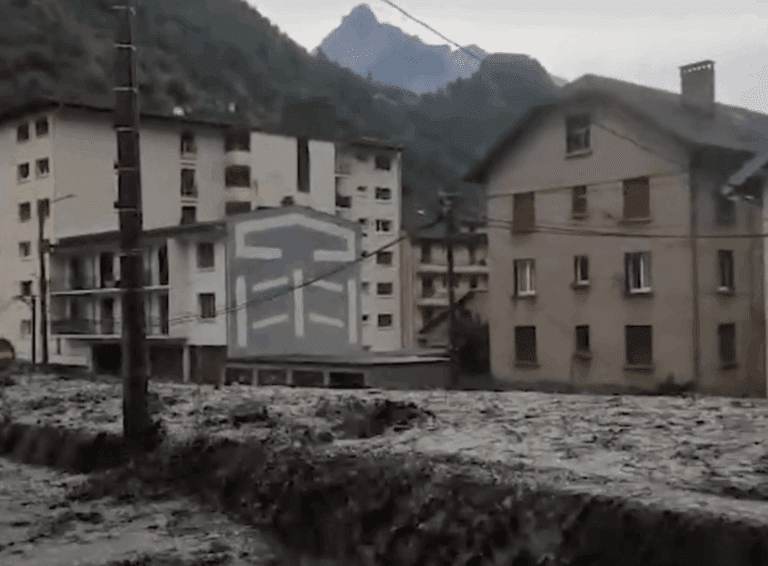 Lire la suite à propos de l’article Crue exceptionnelle en Maurienne : orages violents et dégâts majeurs