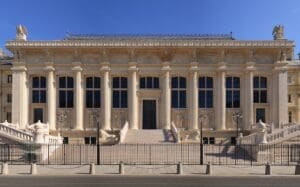 Lire la suite à propos de l’article Paris : une Française de retour de Syrie jugée pour génocide contre la minorité yézidie