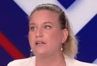 Lire la suite à propos de l’article LFI : Mathilde Panot promet le désarmement de la police municipale et la fin de la vidéosurveillance