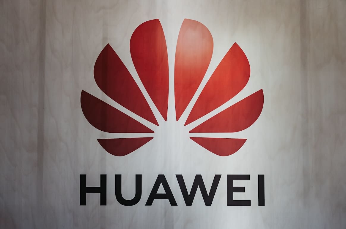 You are currently viewing Rencontres d&rsquo;Aix : Huawei mise sur le « reflexe anti‑Trump » pour séduire patrons et médias