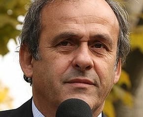 Lire la suite à propos de l’article Affaire Platini-Blatter : Michel Platini et Sepp Blatter définitivement relaxés en Suisse