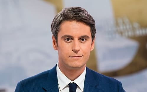 Lire la suite à propos de l’article Couvre-feu numérique, tests au collège : ce que propose Attal après la mort de Jean Pormanove