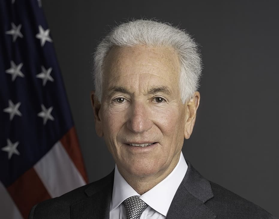 You are currently viewing France VS États-Unis : Paris convoque l’ambassadeur américain après des accusations jugées « inacceptables »