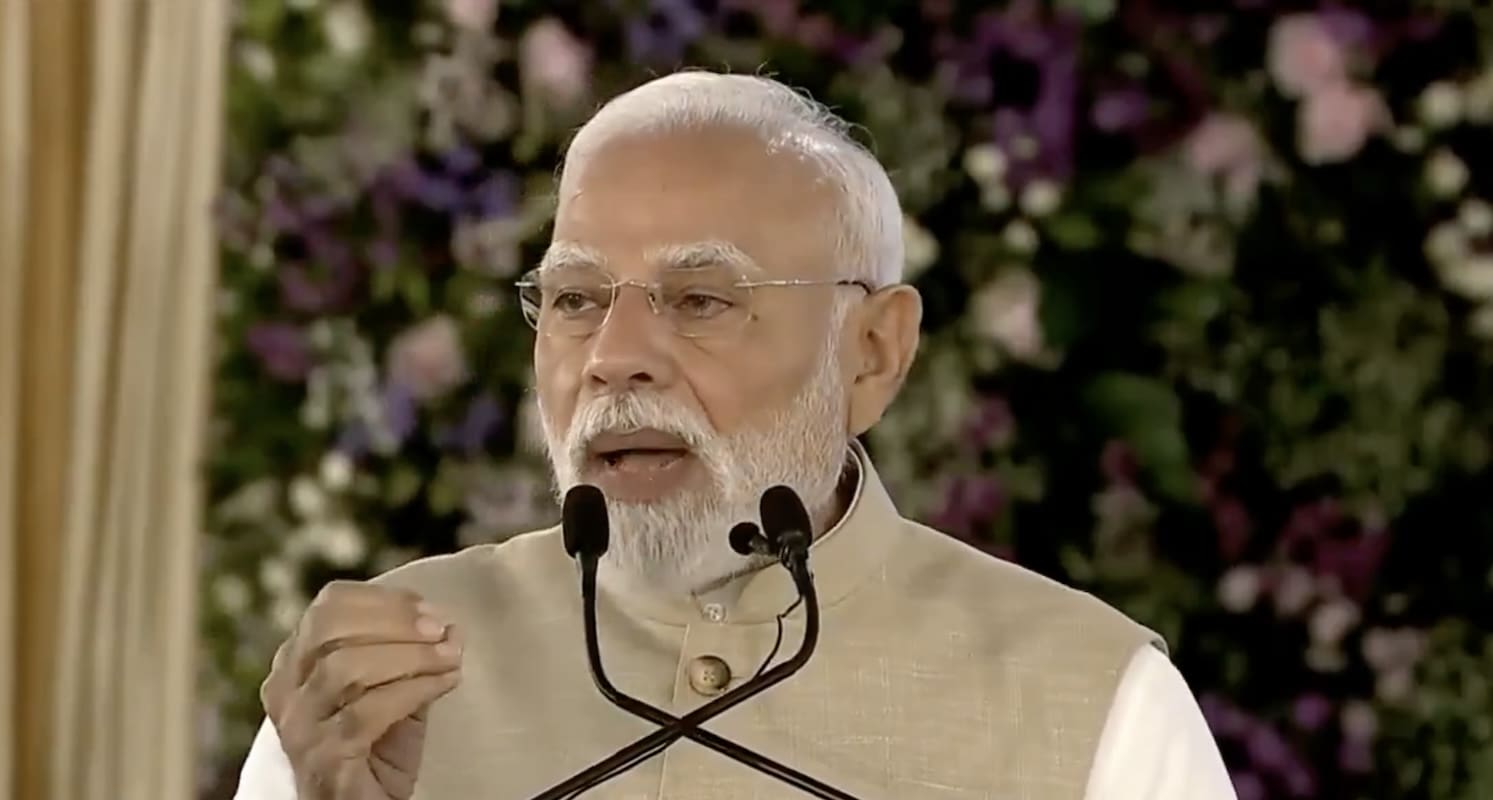 You are currently viewing Inde : Narendra Modi annonce la production à grande échelle de véhicules électriques « made in India »