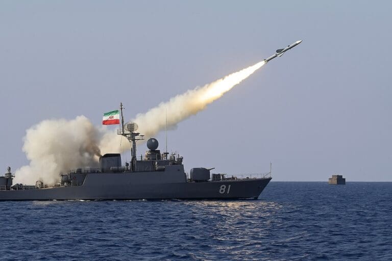 Lire la suite à propos de l’article Iran : premières manœuvres navales depuis le conflit avec Israël