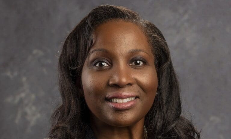 Lire la suite à propos de l’article Lisa Cook : la gouverneure de la Fed saisit la justice pour contrer son limogeage par Donald Trump