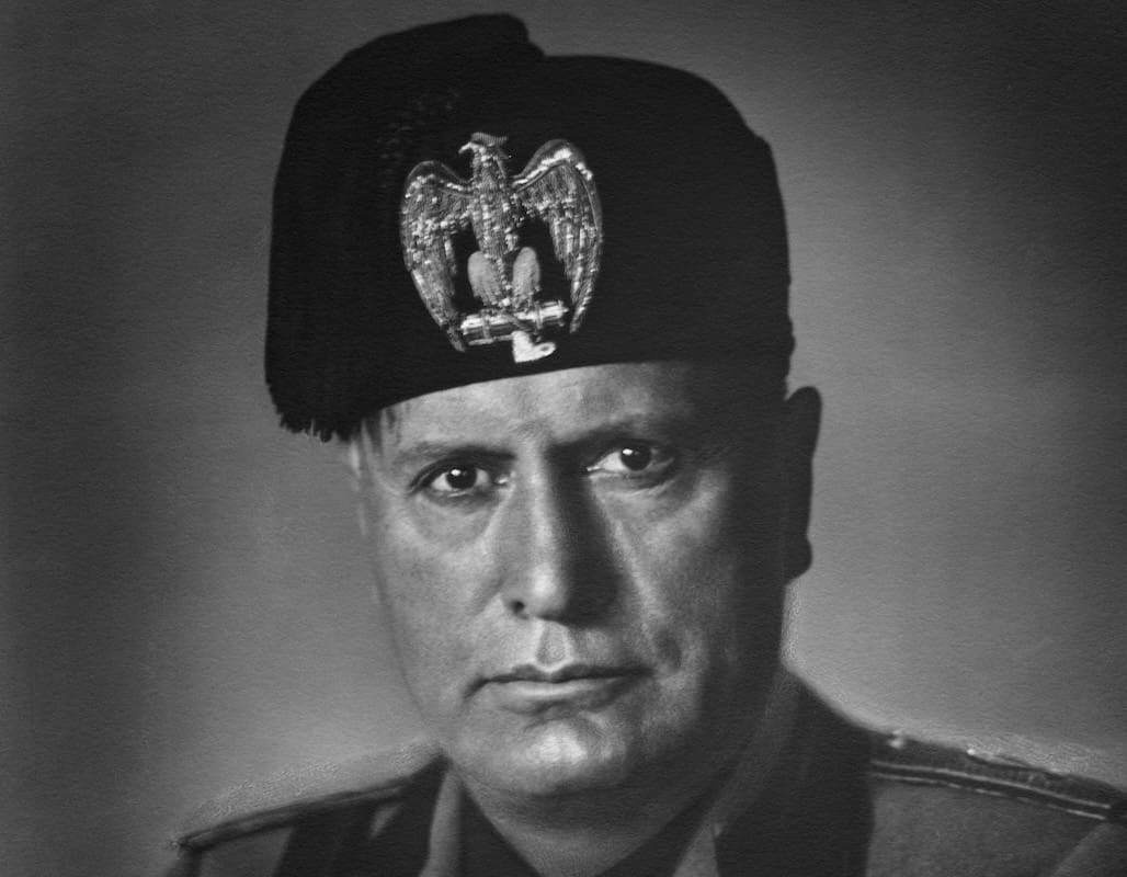 You are currently viewing Mussolini a-t-il été éliminé par les services secrets britanniques ?