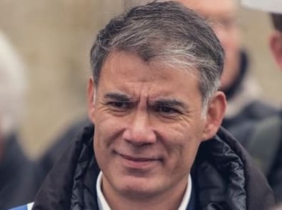 Lire la suite à propos de l’article Olivier Faure se projette à Matignon et promet de gouverner sans 49-3