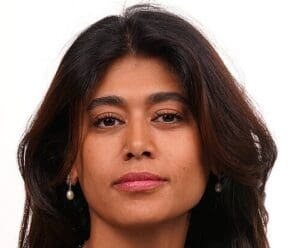 Lire la suite à propos de l’article Rima Hassan : l’Université libre de Bruxelles confirme une promotion en son nom malgré la polémique