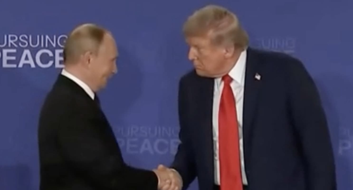 You are currently viewing Sommet d’Anchorage : la presse russe salue une « victoire diplomatique » de Vladimir Poutine