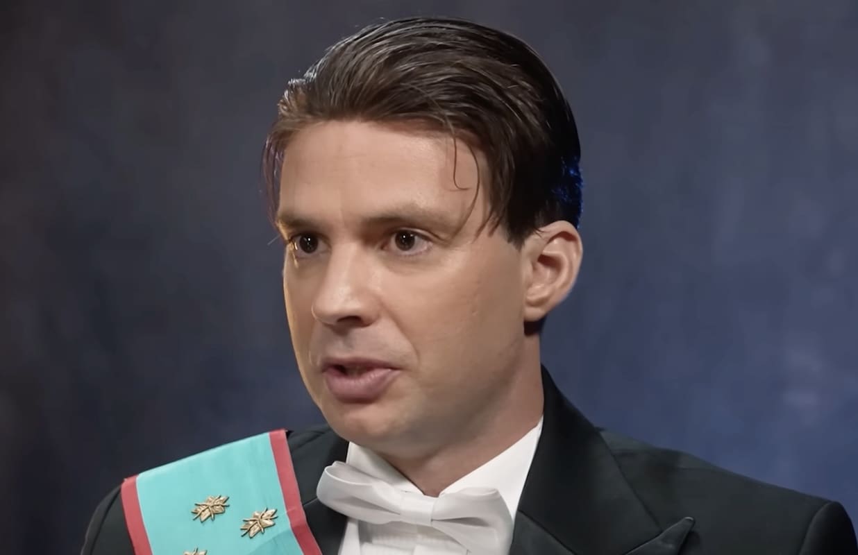 You are currently viewing « Aucun président de la 5ème République n&rsquo;a été franc-maçon, sauf peut-être un » selon « Le Franc-Maçon »