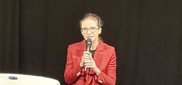 Lire la suite à propos de l’article Aurore Bergé réaffirme la fidélité de Renaissance à Emmanuel Macron malgré les ambitions de Gabriel Attal