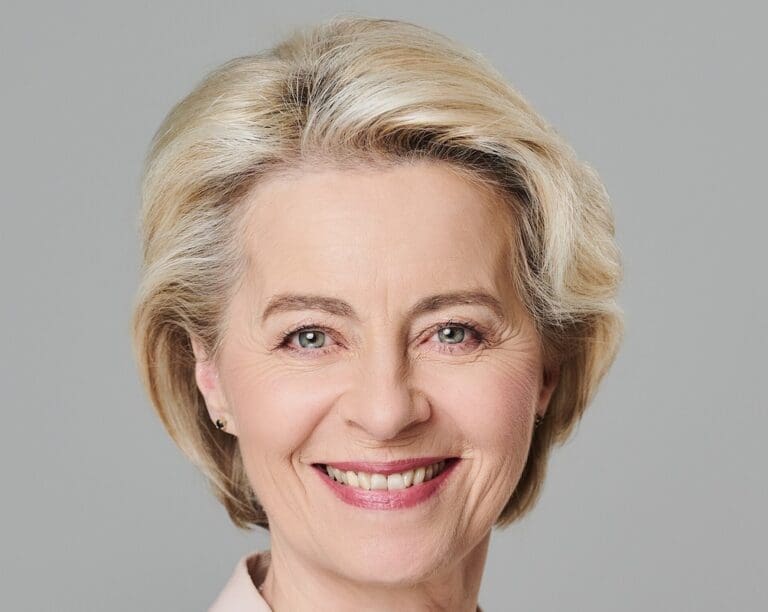 Lire la suite à propos de l’article Brouillage GPS en Bulgarie : l’avion d’Ursula von der Leyen visé, la Russie pointée du doigt