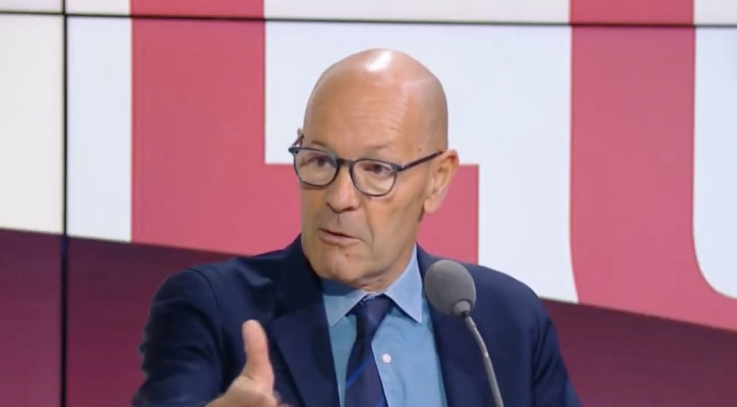 You are currently viewing Dette française : Pascal Perri accuse Mitterrand et Sarkozy d’avoir « mis la France sur la paille »