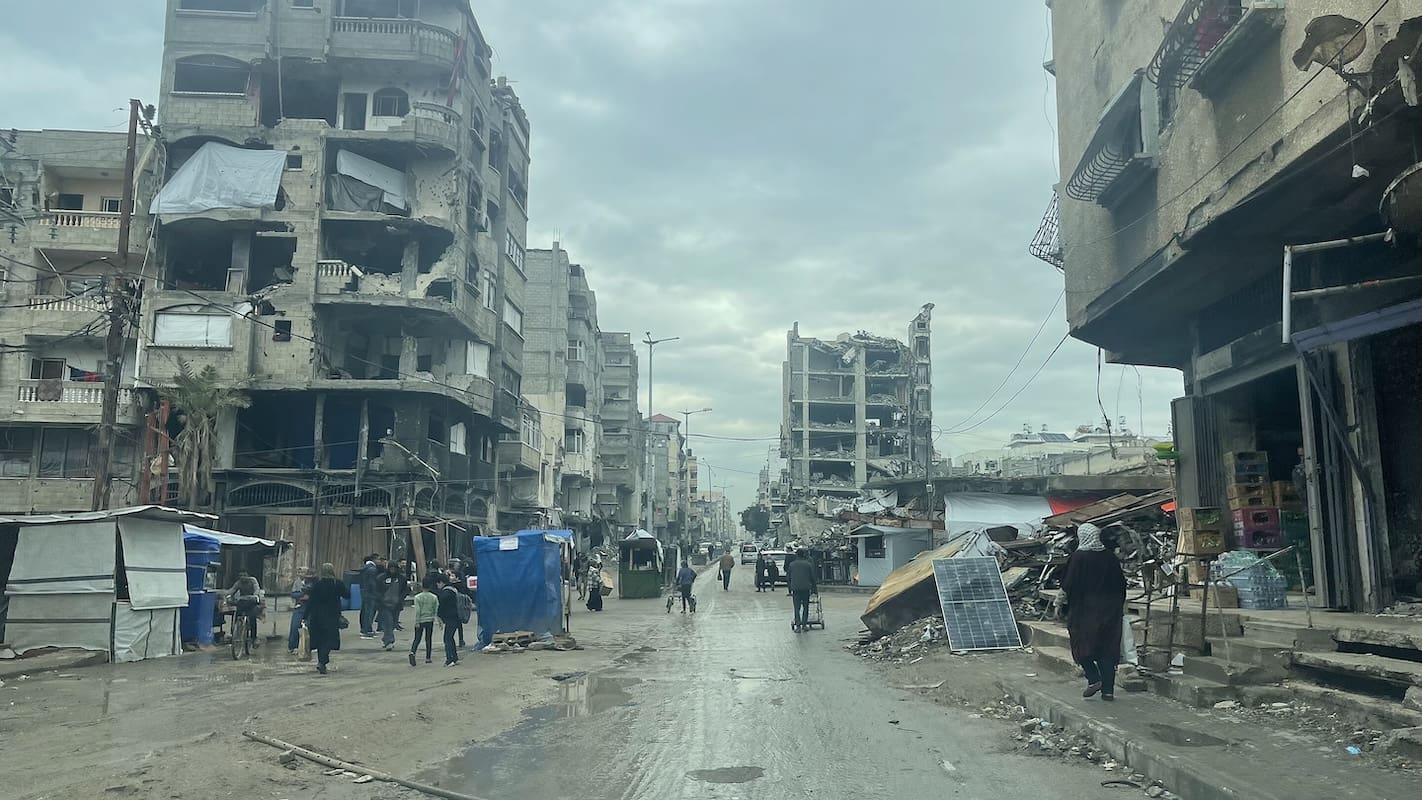 You are currently viewing Israël promet de frapper Gaza-ville avec une « force sans précédent »