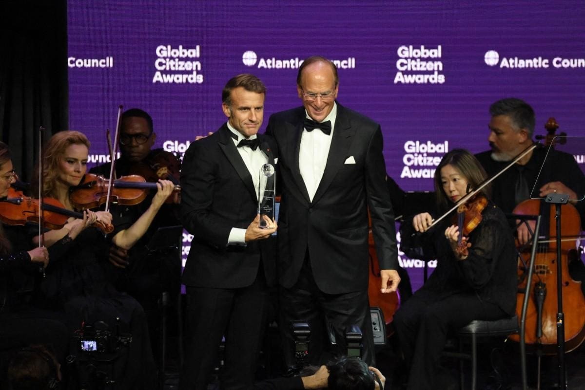 You are currently viewing Global Citizen Award : Emmanuel Macron honoré à New York malgré la polémique sur les cessions d’entreprises françaises