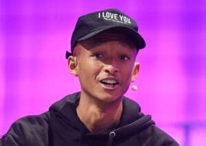 Lire la suite à propos de l’article Jaden Smith : le fils de Will Smith nommé directeur artistique des collections masculines de Christian Louboutin