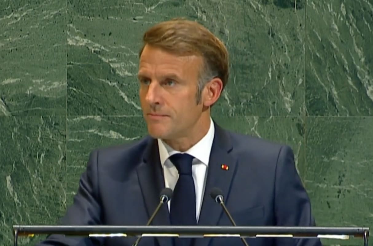 You are currently viewing Macron à l’ONU : la France reconnaît l’État de Palestine et suscite espoir et tension