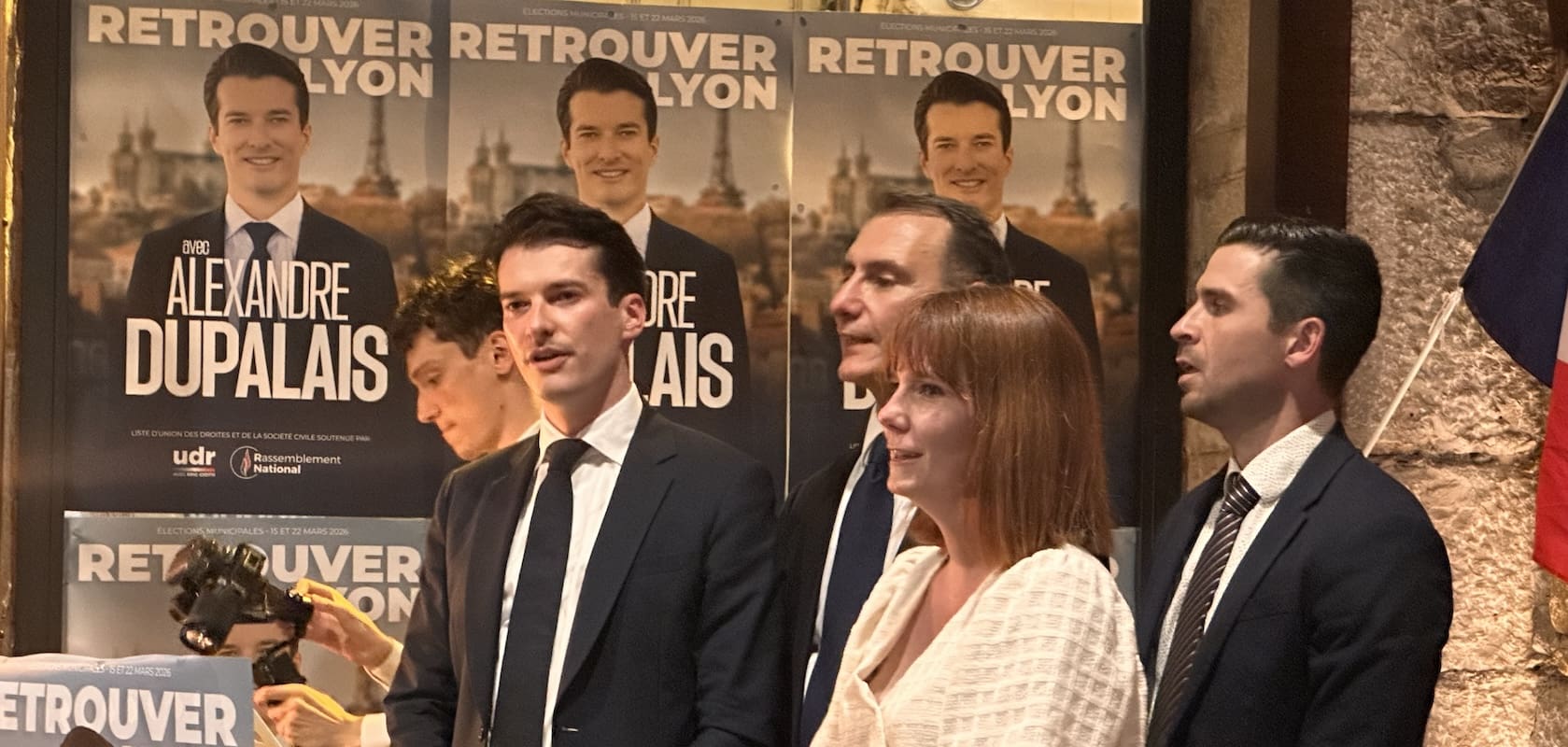 You are currently viewing Municipales 2026 à Lyon : Alexandre Dupalais candidat de l&rsquo;Union des droites lance sa campagne avec un programme anti-écologistes