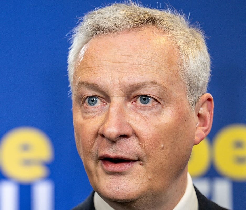 You are currently viewing Bruno Le Maire : un ex-ministre éphémère qui renonce à toute indemnité