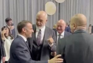 Lire la suite à propos de l’article Copenhague : Trump moqué par les dirigeants européens pour avoir confondu l’Arménie et l’Albanie