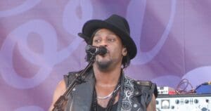 Lire la suite à propos de l’article D’Angelo : la légende de la nu-soul s’est éteinte à 51 ans