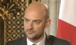 Lire la suite à propos de l’article Diplomatie : Jean-Noël Barrot estime que « Vladimir Poutine souhaite en découdre »