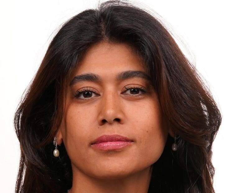 Lire la suite à propos de l’article Flottille pour Gaza : Greta Thunberg et Rima Hassan dénoncent des violences après leur arrestation