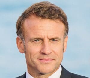 Lire la suite à propos de l’article Gouvernement Lecornu II : Emmanuel Macron prévient qu’il dissoudra l’Assemblée en cas de censure