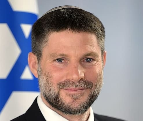 You are currently viewing Israël : le ministre Bezalel Smotrich présente ses excuses après ses propos jugés insultants envers l’Arabie saoudite