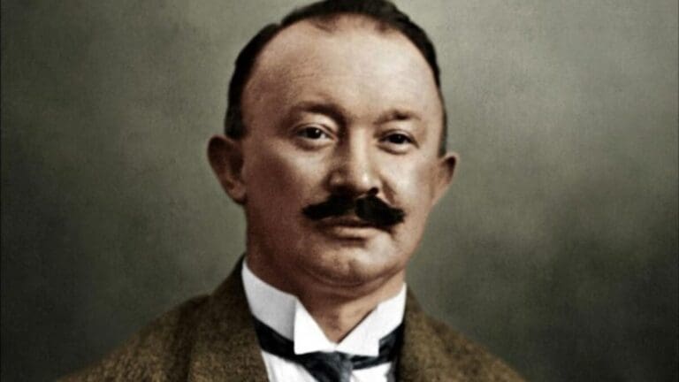 Lire la suite à propos de l’article L’étrange article de Slate affirmant que « Hugo Boss n’était pas le tailleur des nazis »