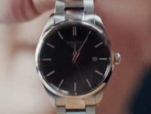 Lire la suite à propos de l’article Louis Boyard : Javier Milei le tacle pour sa montre, l’élu LFI dénonce une polémique « ridicule »